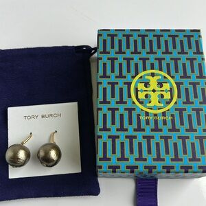 Tory Burch- Pearl earrings-new $148 us